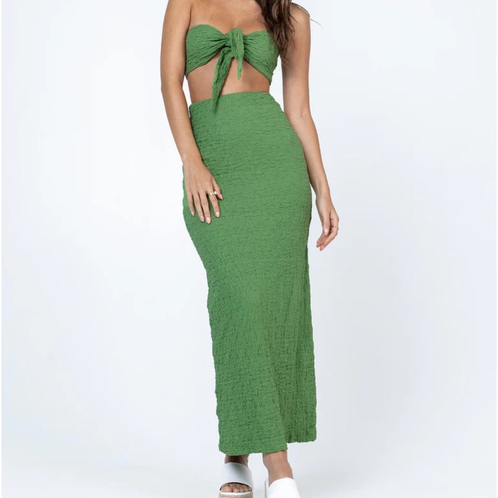 Princess Polly green set
